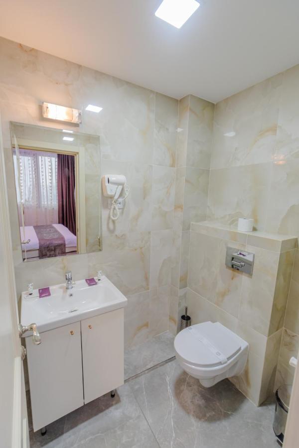Hostel Parc Falticeni Ngoại thất bức ảnh